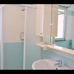 Cozy By The דירה ביביונה