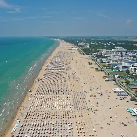 Cozy By The Bibione